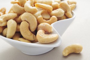 why do I munch - too many cashews